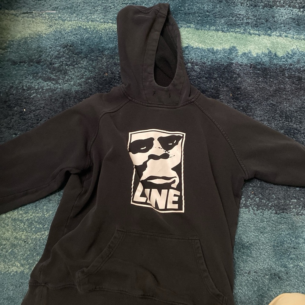 line hoodie